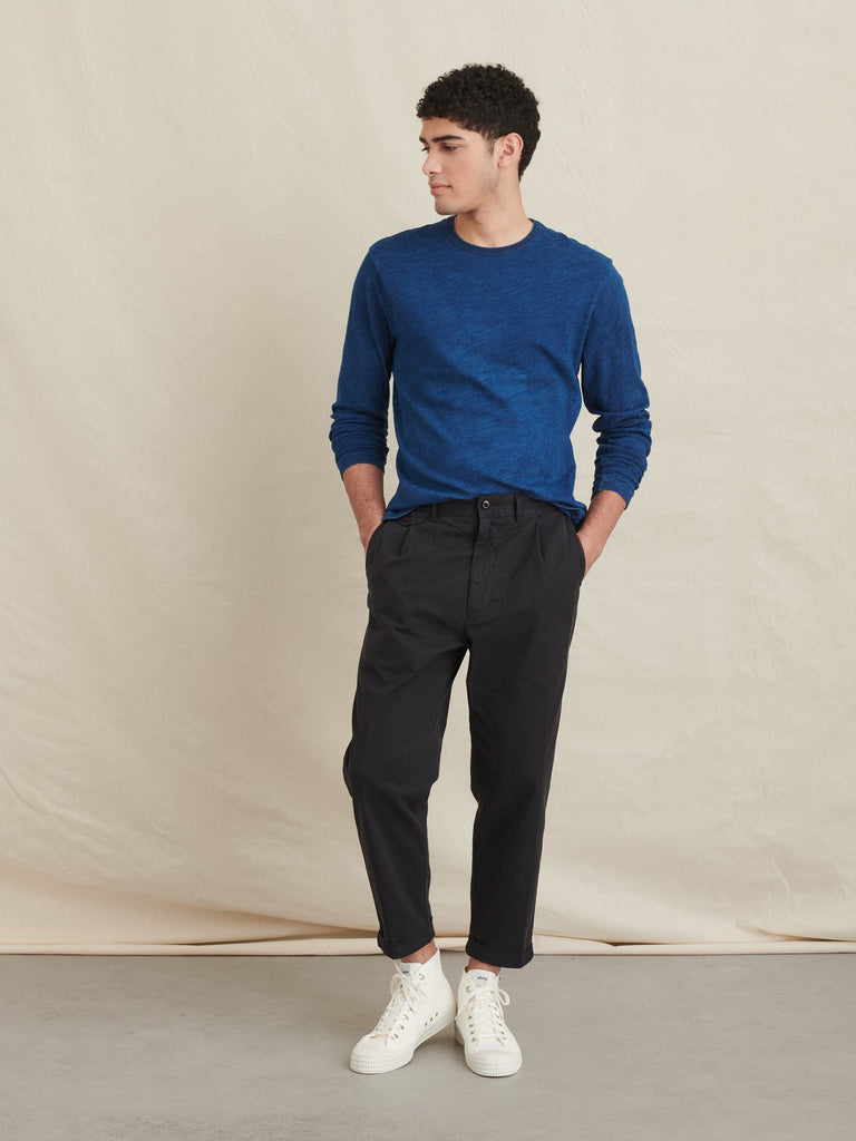 Standard Pleated Pant in Washed Black