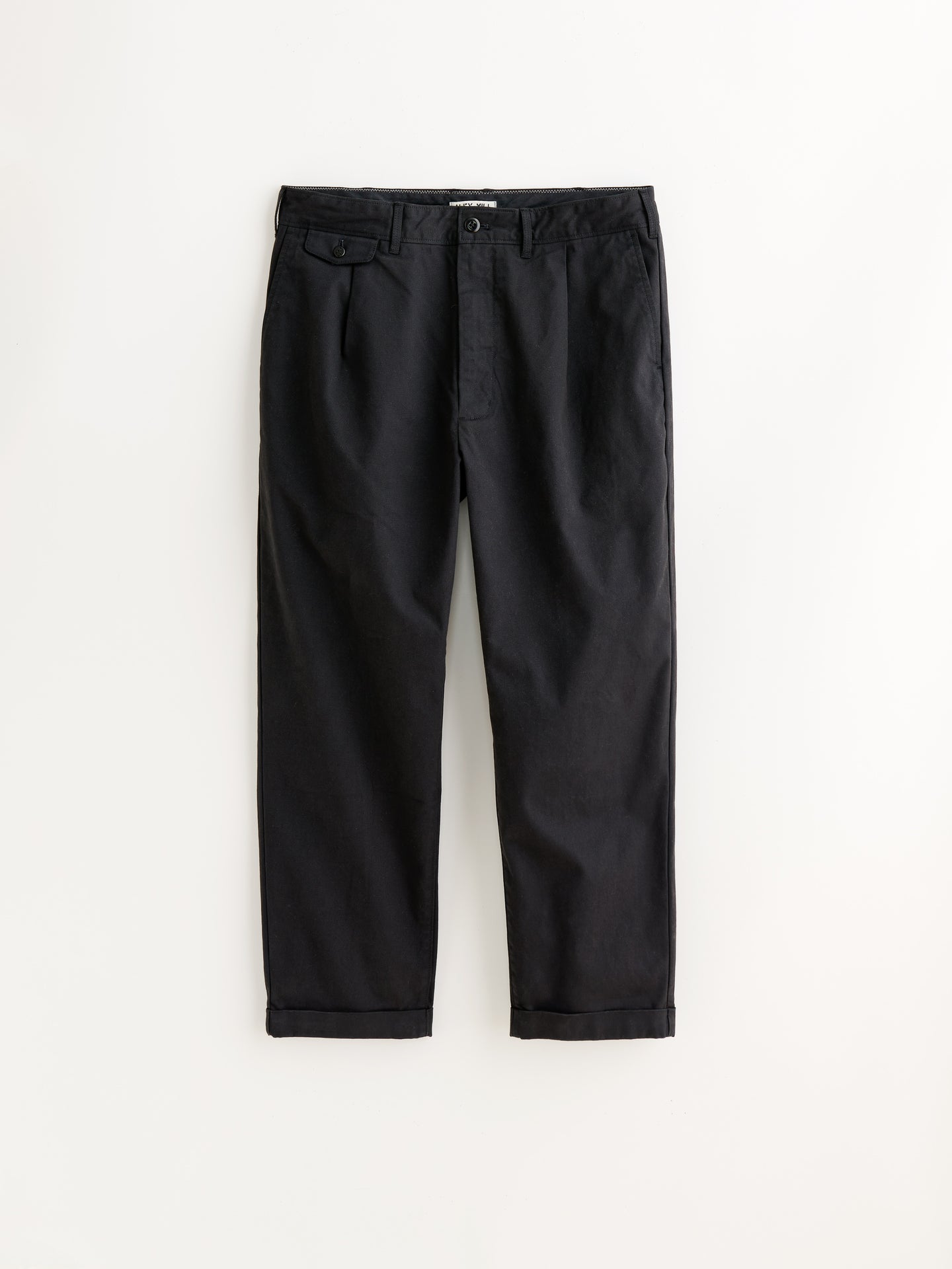 Standard Pleated Pant in Chino - Black